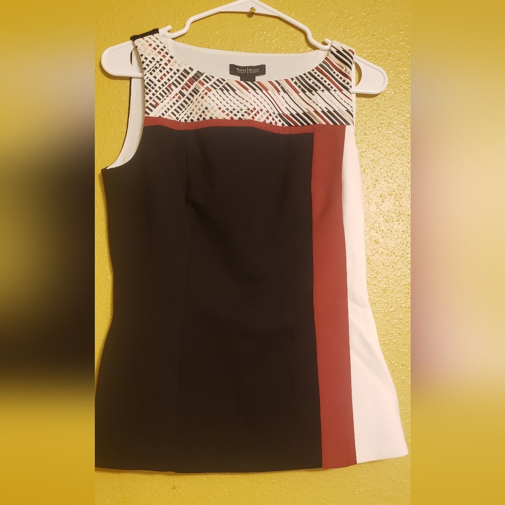 White house black market top (NWT)